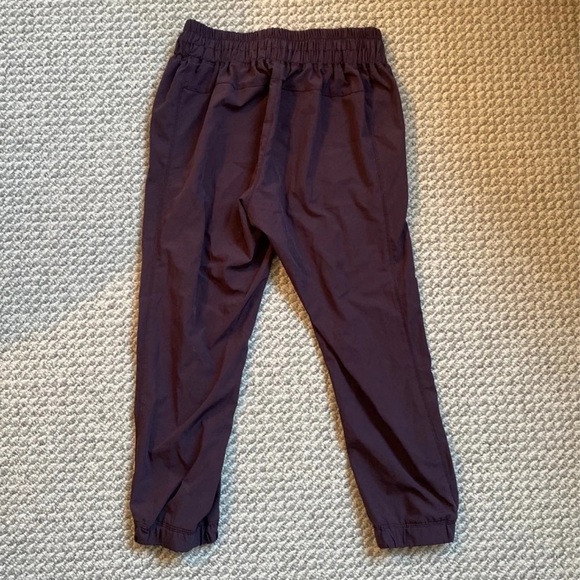 Apana joggers! - Picture 2 of 5